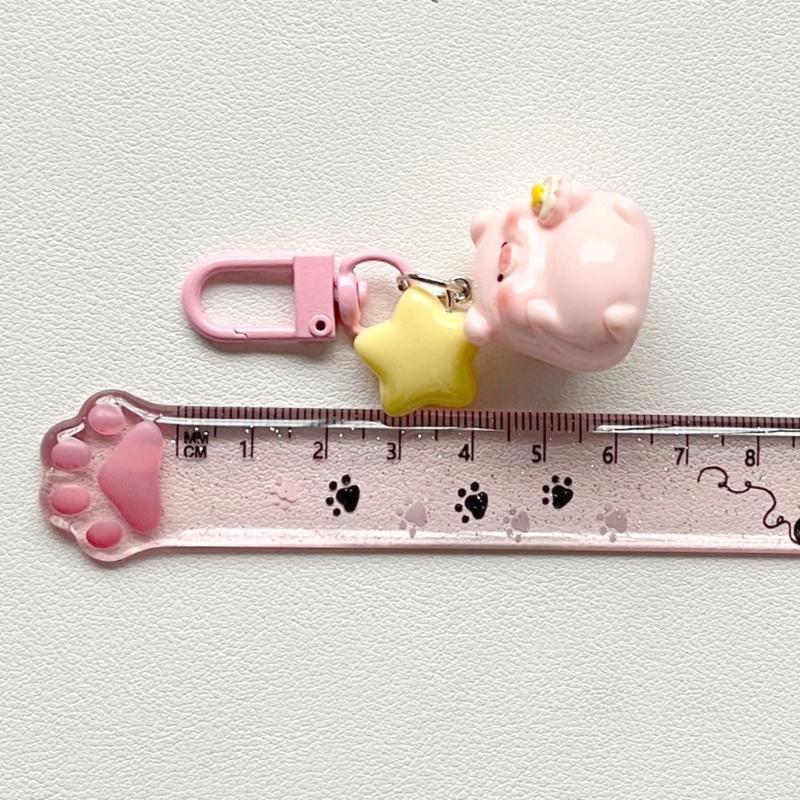 3D Pink Pig Keychain Pendant Cute Cartoon Resin Charm Key Rings Personalized Hangings Keychain for Girls and Students