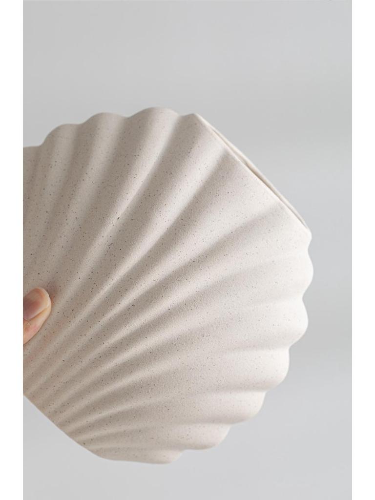 Ceramic Vase for Flower Arrangements - Desktop Shell Ornament Decor