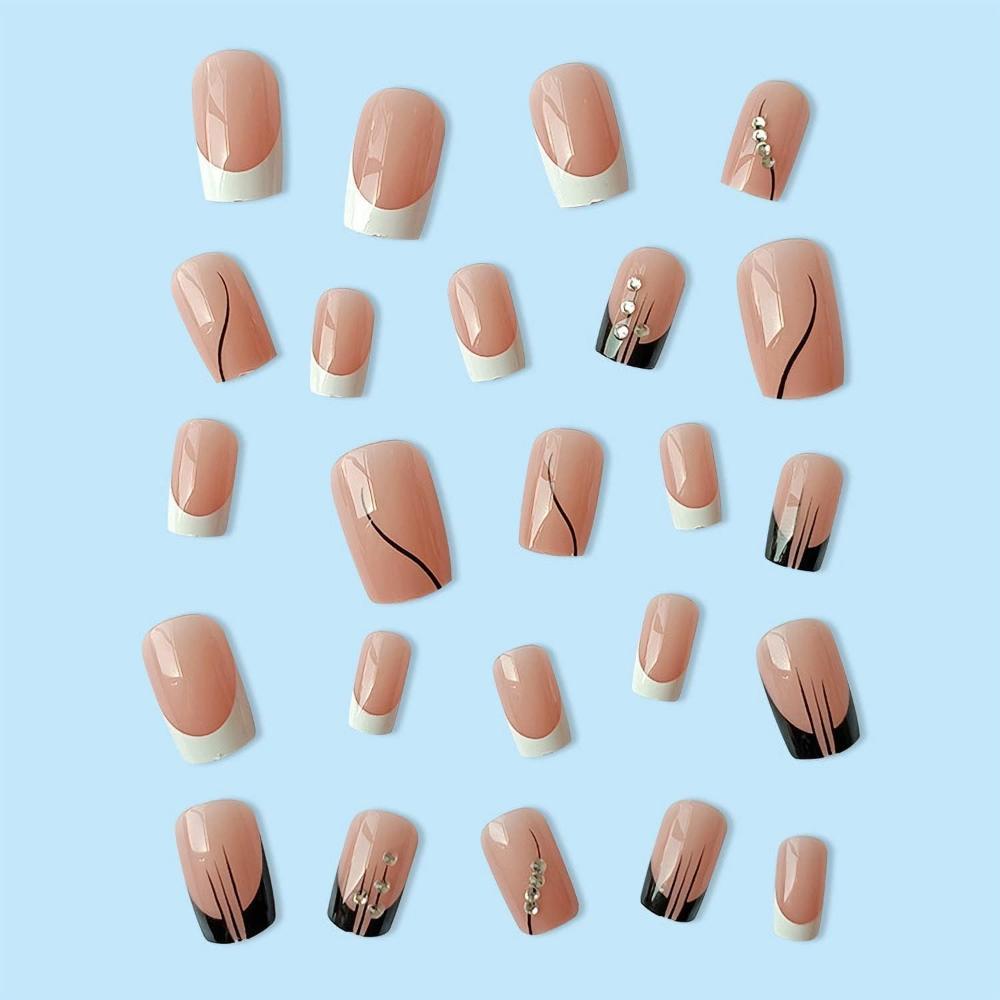 24 Reusable Artificial Fake Nail Set | Lightweight & Long Lasting| Quick Fix For Festivals & Special Occasions (Z644)