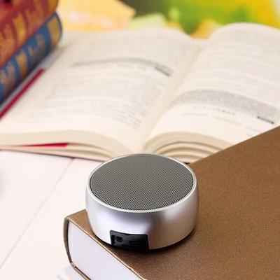 HY03017 Compact Bluetooth Speaker CN Plug (adapter Included)