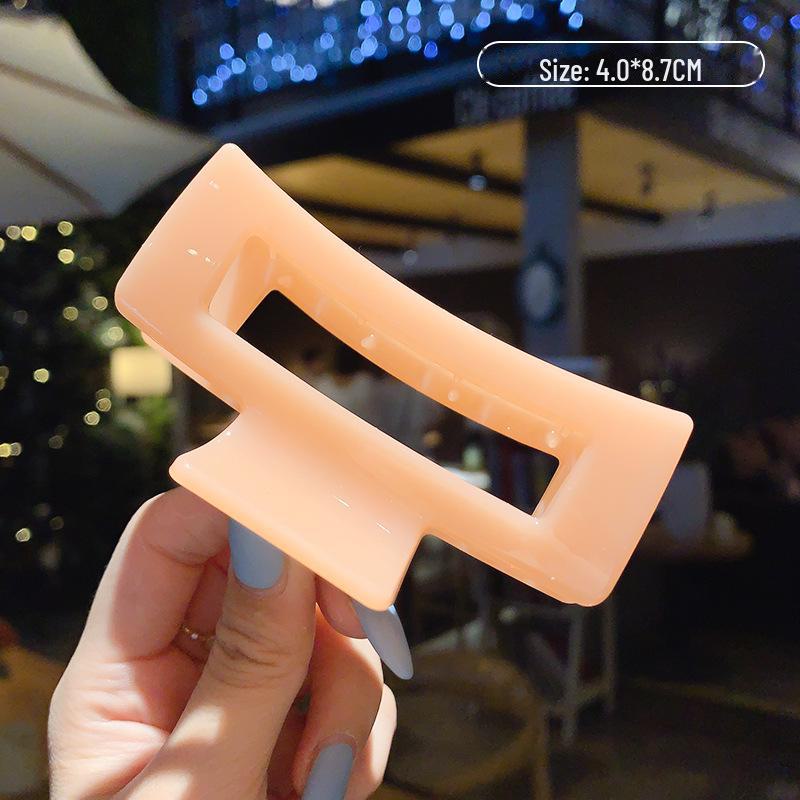 Koreansk firkantet hai-hårklemme: Elegant, enkel, overdimensjonert hårnål for kvinner. Flott for å gi volum til hodeplagget ditt bak.