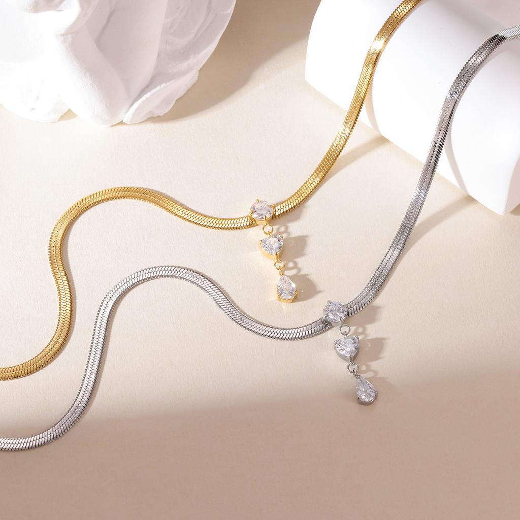 Titanium Steel High-Grade Snake Bone Chain Necklace Women'S Light Luxury Simple Square Zircon Pendant Necklace