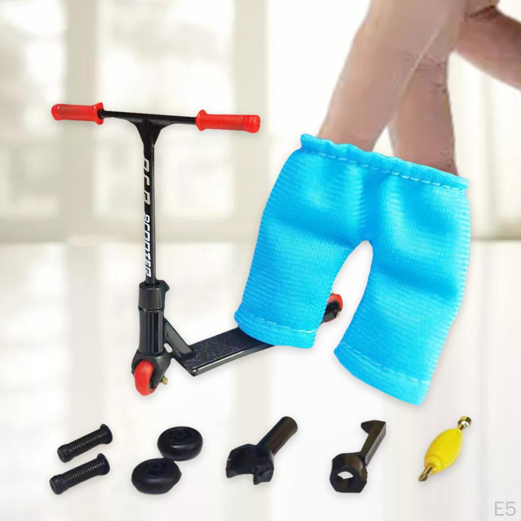Scooter Skates Finger Two Wheels Skateboard Fingertip Bikes Toy Birthday Gift for Lovers