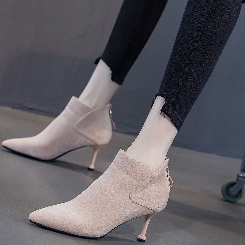 College style short boots women's 0000 autumn and winter new models are not tired of standing for a long time, high value fried street versatile