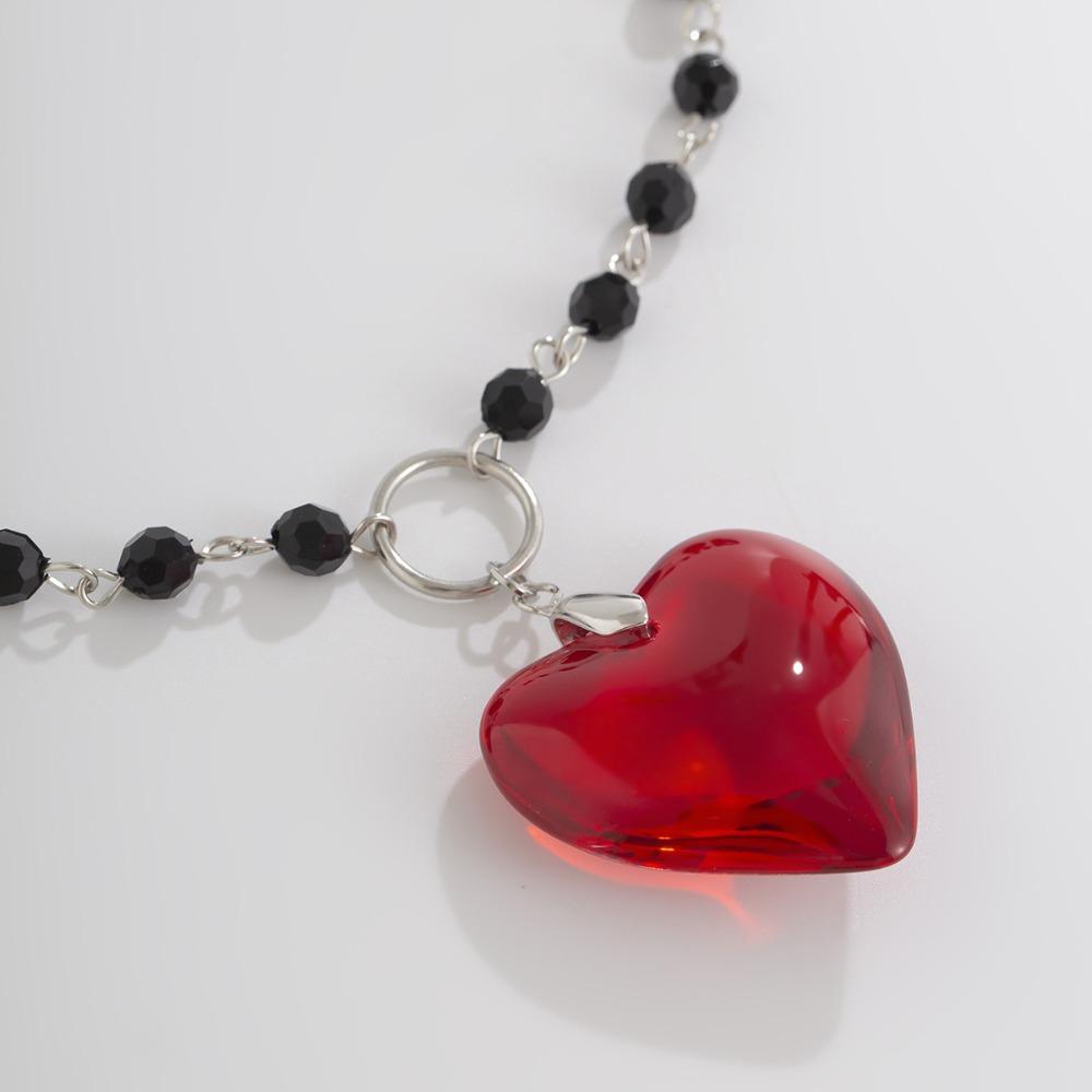 Collana Pendente Cuore Rosso in Vetro Nero con Perline di Cristallo, Stile Gotico Trendy, per Donne, Collare con Ciondolo Personalità, Gioiello Regalo
