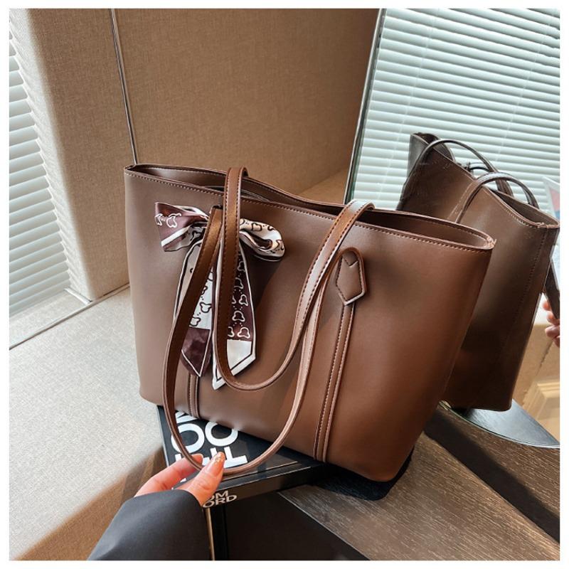New Trendy Retro Commuter Compartment Shoulder Bag High Sense Tote Bag College Student Class Bag Woman