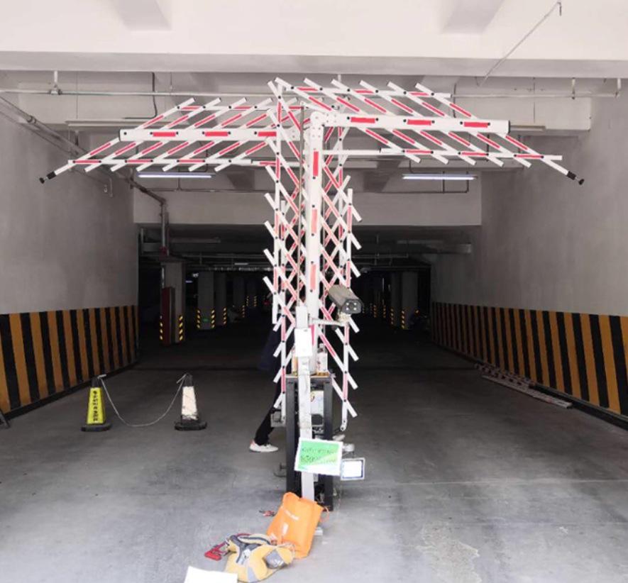Articulated Arm Straight Boom Barrier for Underground Garage Entrance/Exit with Height Limit Folding Arm