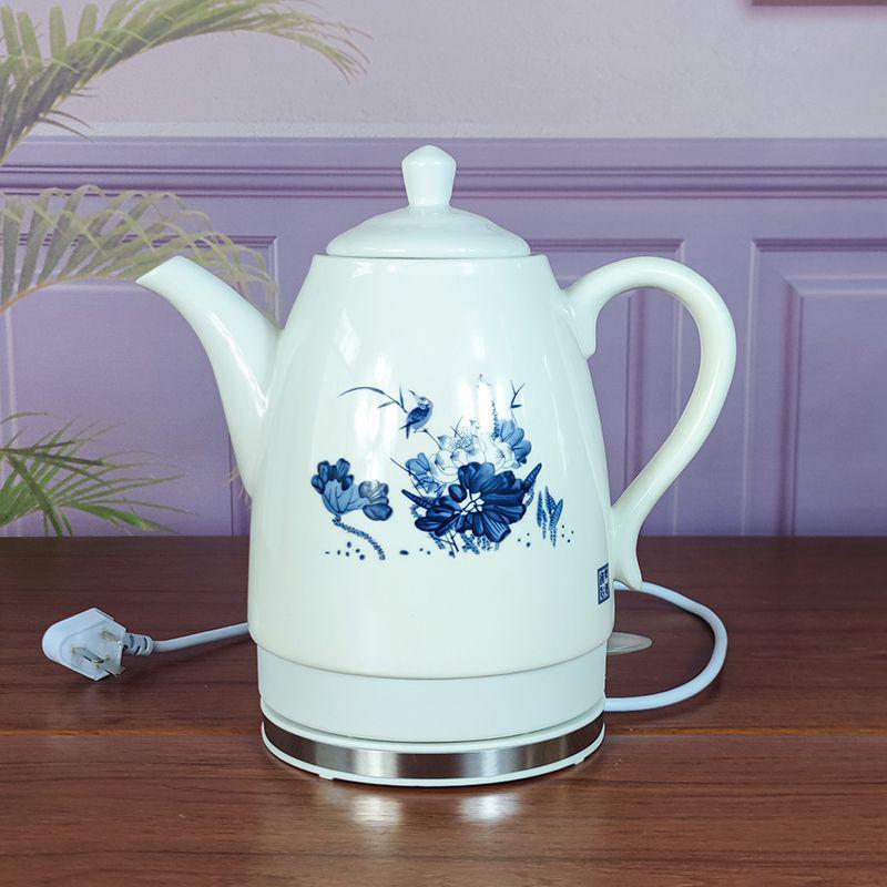 Blue & White Porcelain Electric Kettle: Large Capacity, Automatic Power-Off, Perfect for Home Tea Boiling.