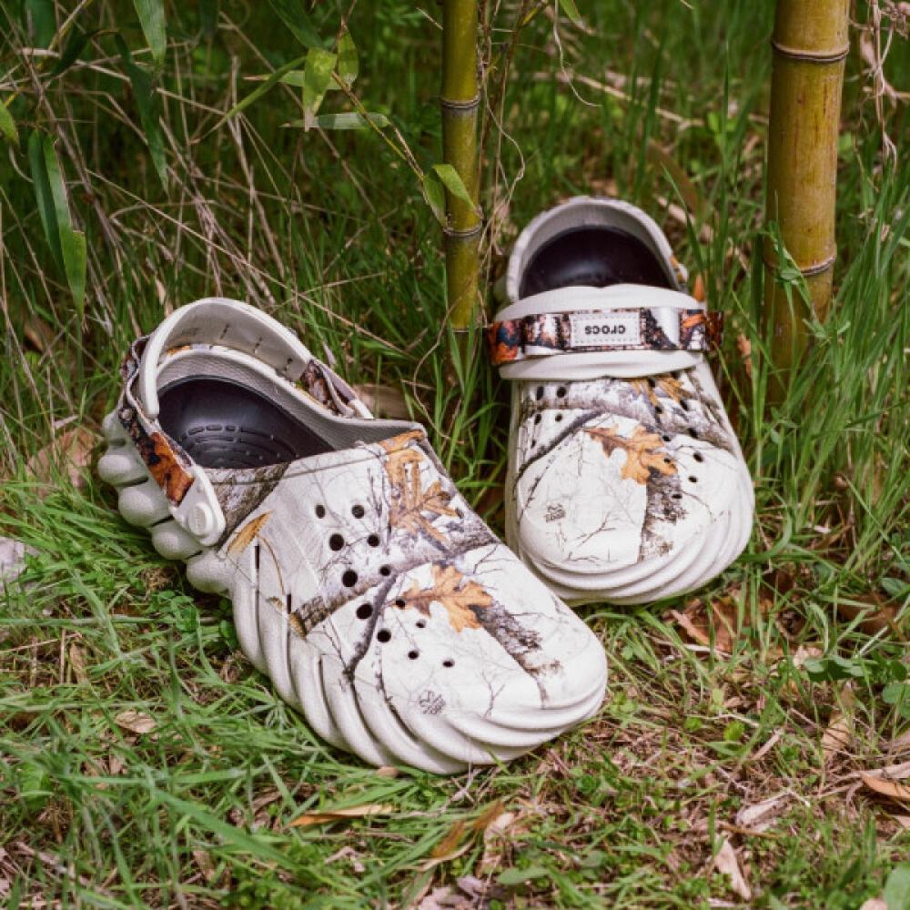 

Crocs Echo Clogs Real Tree Edge 208232 2y2 Flcrfs2u02 Starfield beige/290
