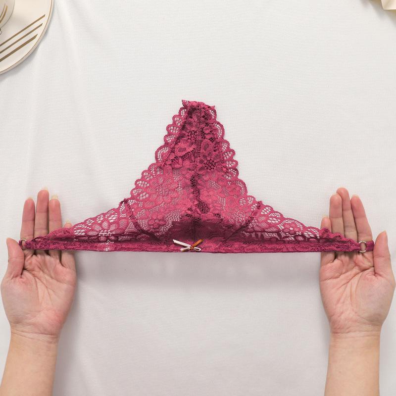 Sexy Lace Briefs Thong Women's Bow Tie with Hollowed Out Breathable Pattern T-panties Seamless Sports Yoga Underwear Panties