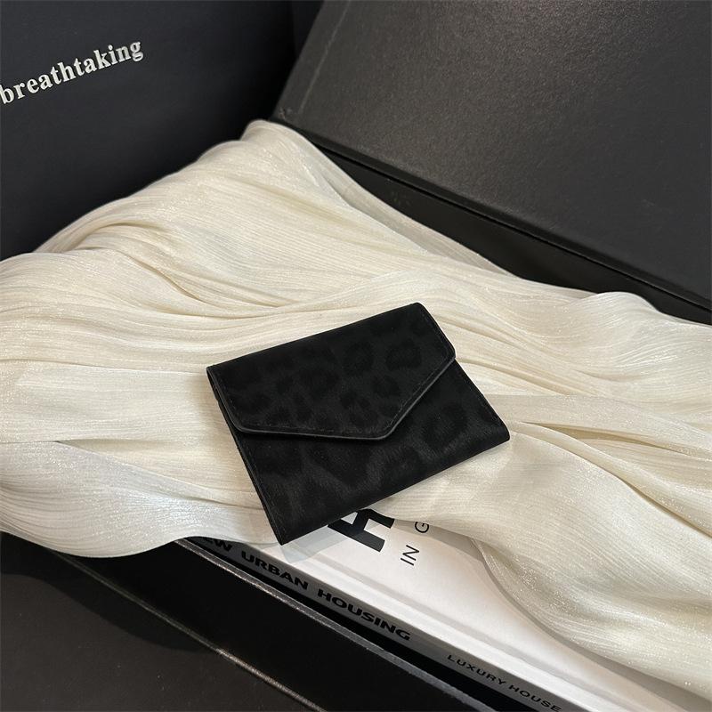 Women Luxury Short Wallet Portable Bifold Multi-Function Credit Card Holder Clutch Coin Purse Lightweight Wear-resistant Bags