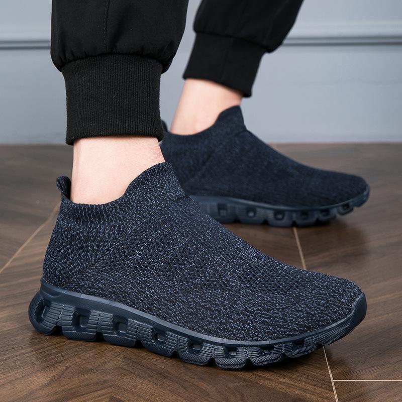 New trendy couple high-top socks shoes lightweight fly-woven casual sports shoes men and women one pedal