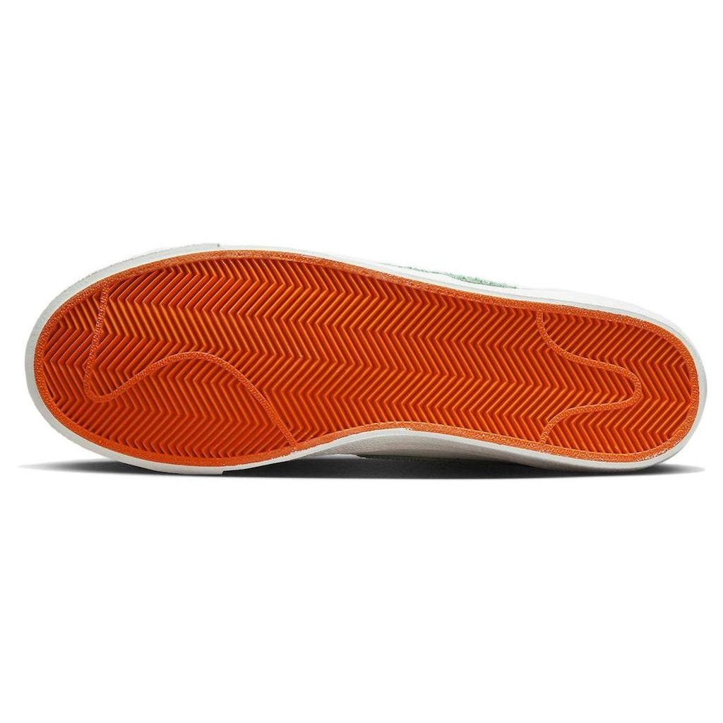 Nike Blazer Mid 77 Vintage Sail Stadium Green Herren Sneaker Weiß Safety-Orange Schwarz FD0759-133
