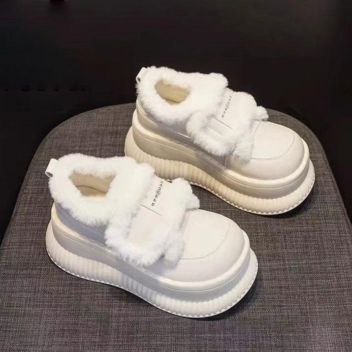 Korean version of thick-soled snow boots, piled and thickened cotton shoes, winter daily soft-soled women's shoes that are not tired