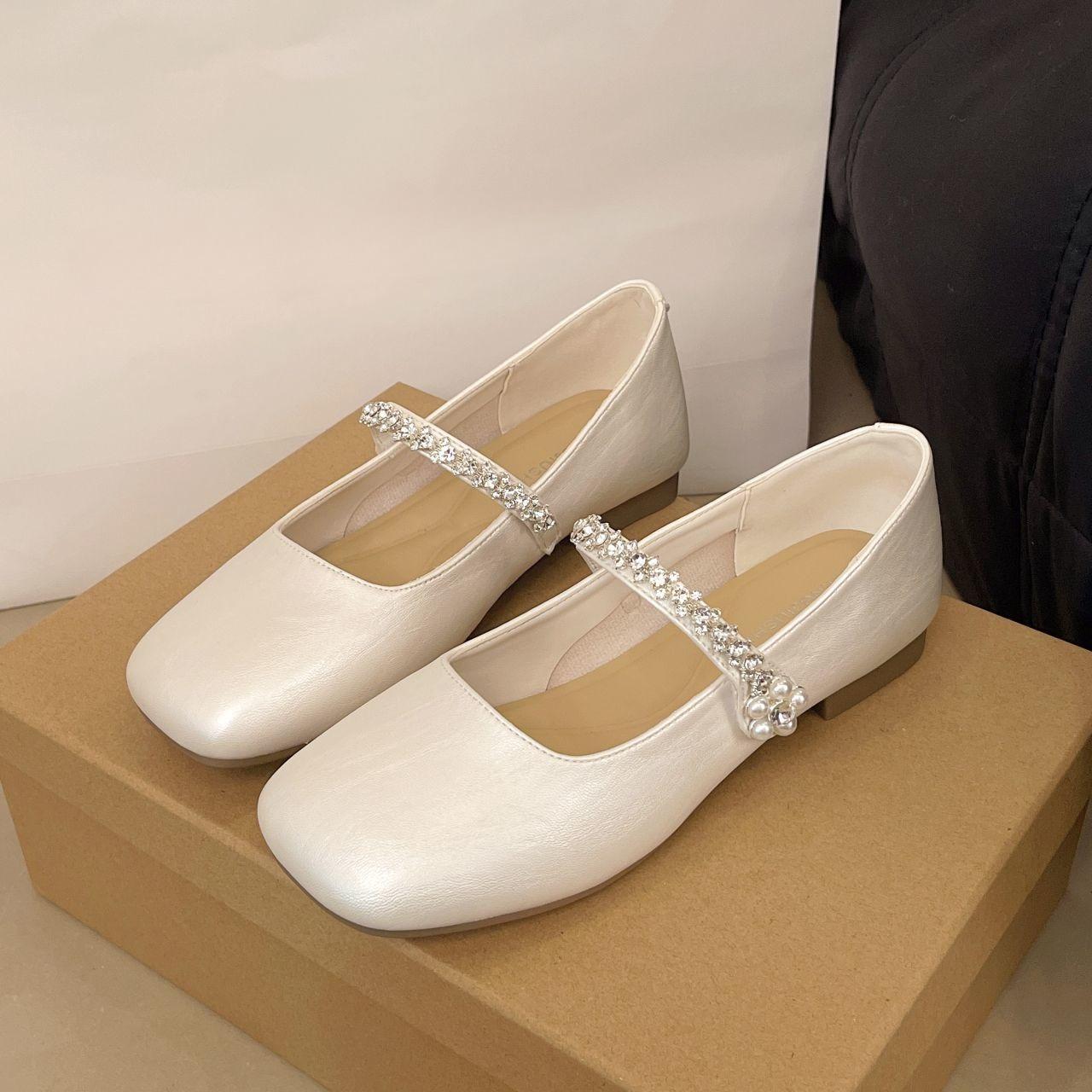 

Mary Jane Flats with Rhinestone 2026 New Square Toe Soft Sole Shallow Versatile Women s Shoes Spring and Autumn Fashion Footwear 35