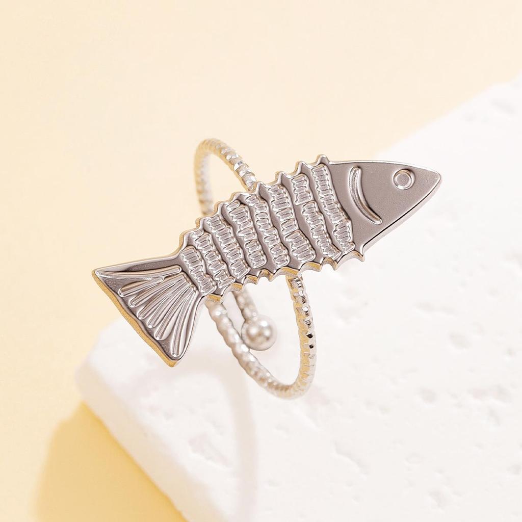 Fresh Resort-Style Tropical Fish Stainless Steel Rings for Women - Cute Beach Ocean Series Ornaments