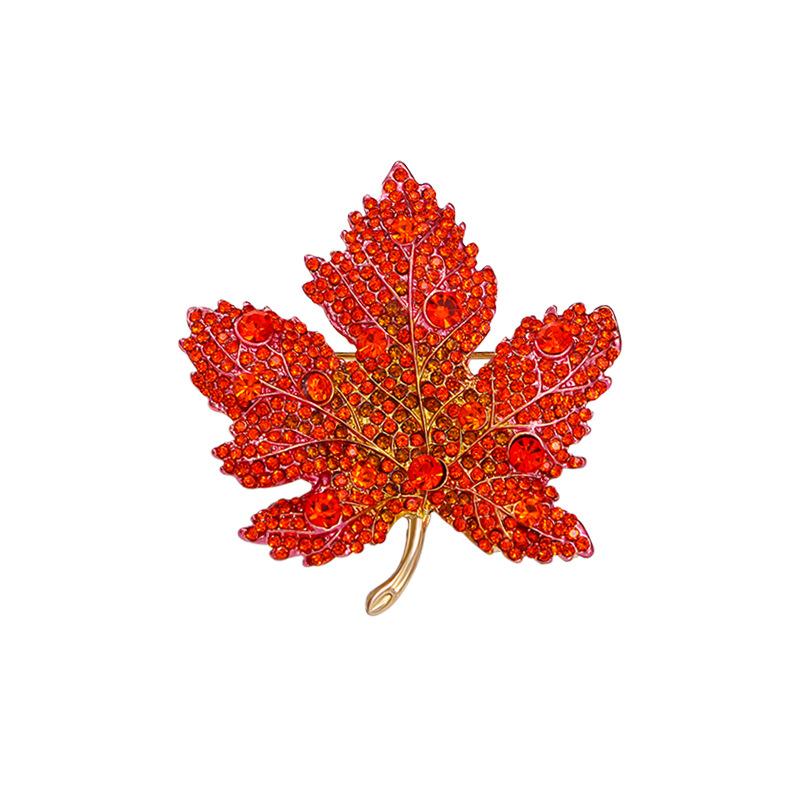 Heavy Industry Rhinestone Maple Leaf Brooch High-end Women's Exquisite Luxury High-end Niche Brooch Suit Coat Pin Accessories