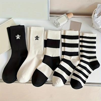 5 Pairs Of Women's Black And White Striped Socks Set Minimalist Style Embroidered Pentagram Women's Sports Socks Cotton Socks