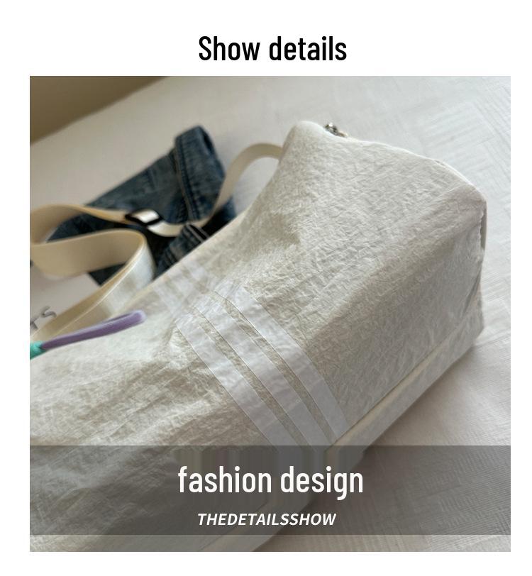 Women's Large Capacity Crossbody Bag - Simple, Stylish, and Multifunctional for Outings and Fitness