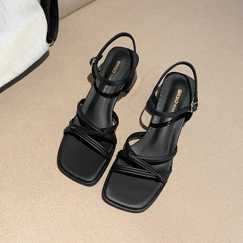 

Женские босоножки на каблуке с квадратным носком, массивные туфли, женские слинги, тренд 2025, платье, неглубокие лоферы, летние элегантные сандалии для женщин 40 чёрный