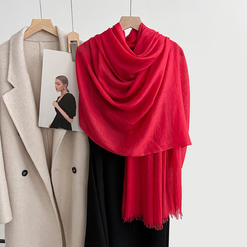 Cotton and linen scarf, fashion, literary style, solid color, linen scarf, women's air-conditioned room, shawl, and sunscreen silk scarf outside.