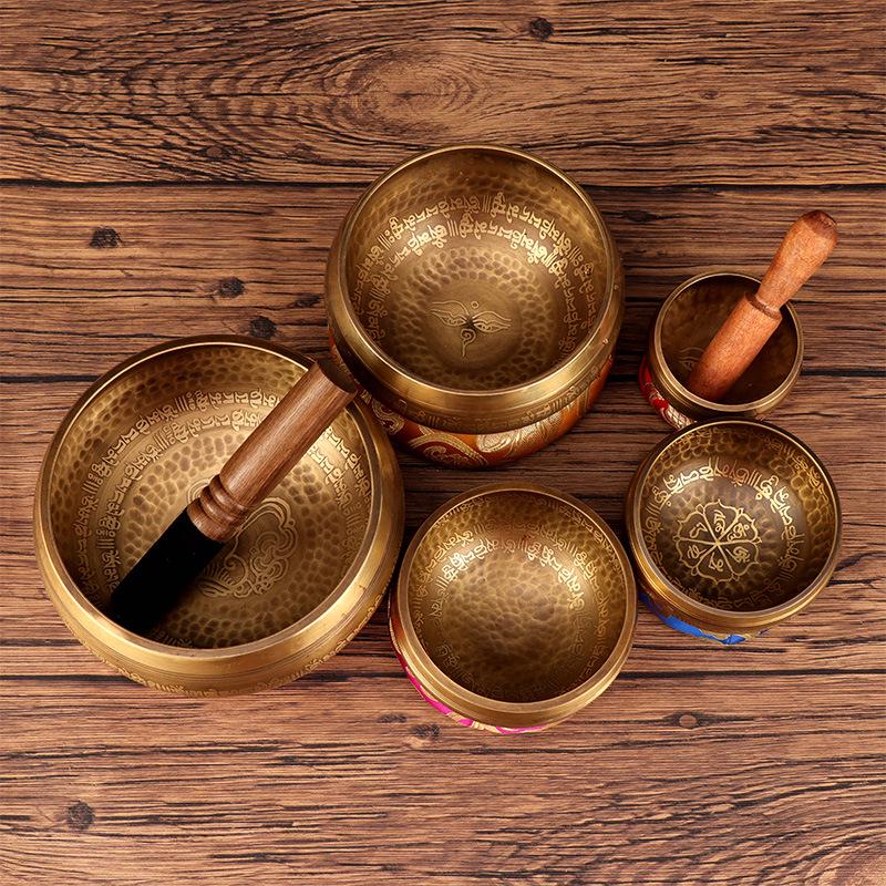 Handmade Nepal Singing Bowl with Six-Syllable Mantra for Yoga, Meditation, and Sound Healing - Calming Bronze Buddhist Bowl for Ear Cleansing.
