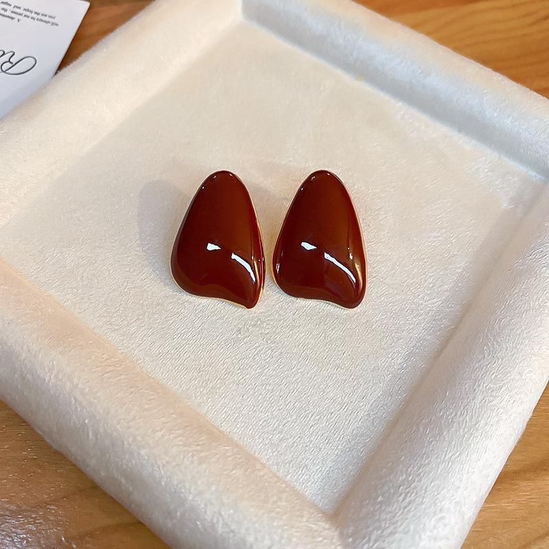 2024 Exquisite High-End Retro Silver Needle Red Heart Flower Earrings for Women