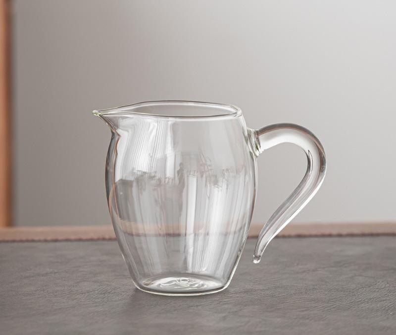 

Japanese Style Fair Cup Colorful Glass Tea Pitcher Heat Resistant Server Elegant Home Tea Room Distributor