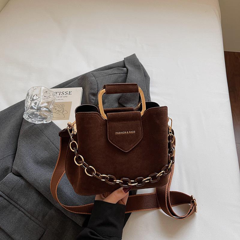 Versatile Women's Solid Color Bucket Handbag - Autumn 2025, Single Shoulder Crossbody