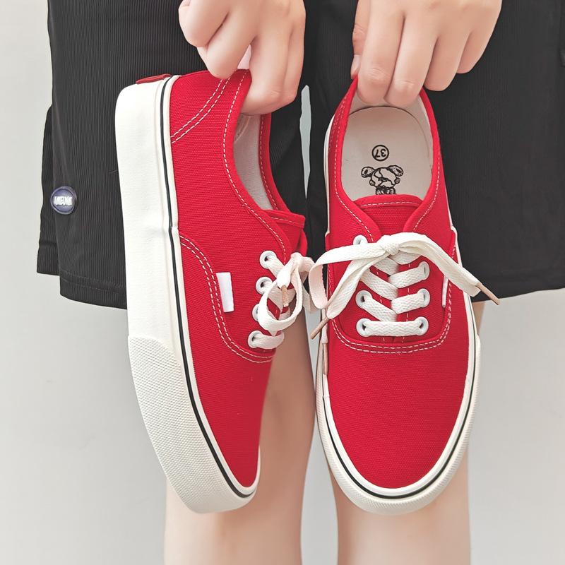 2024 Nové Dámské Tenisky Módní Cukrové Barvy Plátěné Ležérní Boty Dívčí Studentské Ploché Skateboardové Boty