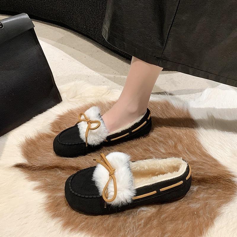 The New Style of Doudou Shoes Is Versatile, with Flat Thick-soled Soles and A Fluffy Cotton Shoe for Women