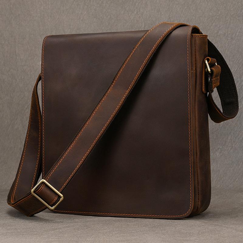 Nuova Borsa a Tracolla da Uomo in Pelle con un Look di Alta Gamma e Casual, Caratterizzata da Uno Strato Superiore di Pelle di Mucca e Una Borsa a Spalla di Grande Capacità