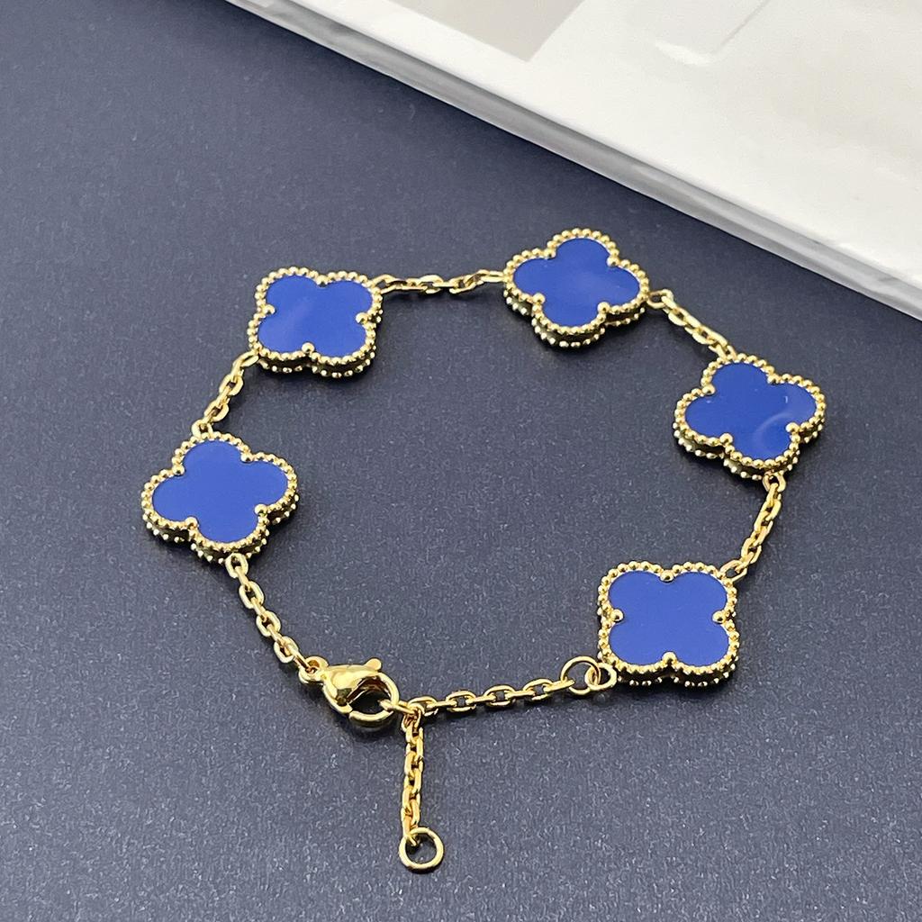 Wysokiej jakości bransoletka z czterolistną koniczyną 15 mm, szczęśliwe kwiaty, stal tytanowa, lekki luksus, trend, sieć, czerwona, poczucie wyższej klasy, nie traci koloru, bransoletka damska