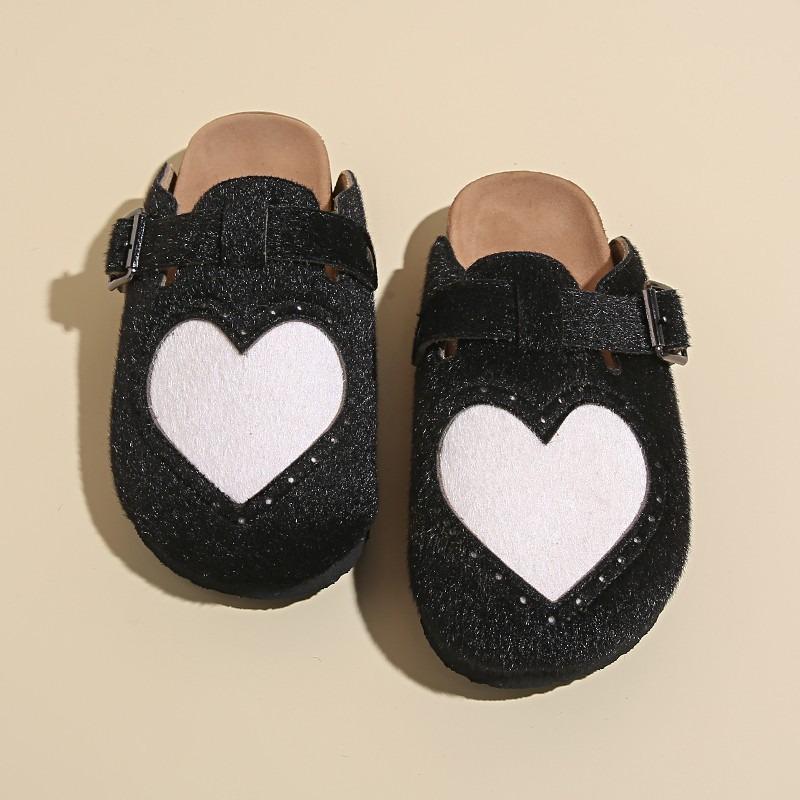 Fashion Fashion Black Print Hairy Mule Clogs Woman Brogue Heart Design Slide Sandals Ladies Brand Thick Footbed Slipper Plus Size 43