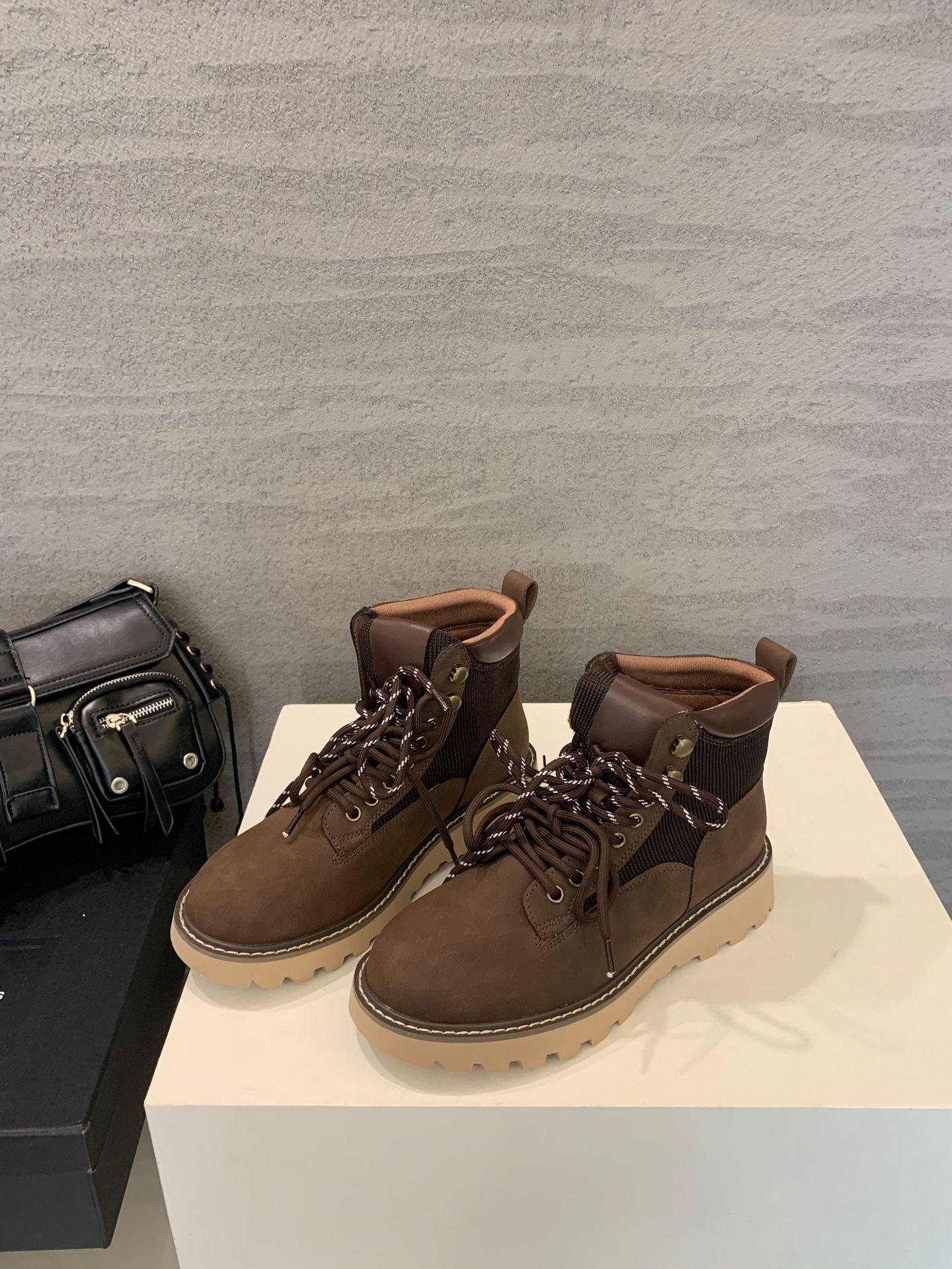 

Grape Mom Autumn London Weekly~ British style fashionable pair of shoelaces round head platform classic Martin boots short boots 40