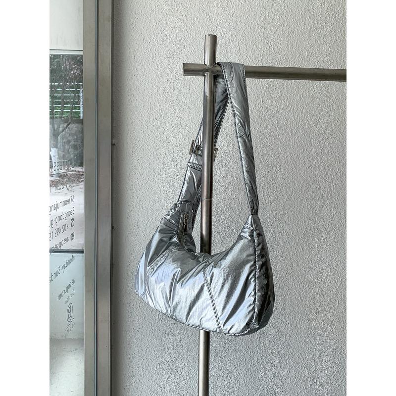 

Новая серебристая сумка женская модная студенческая сумка-мессенджер сумка для класса на плечо наполненная хлопком мягкая сумка-облако серебряный