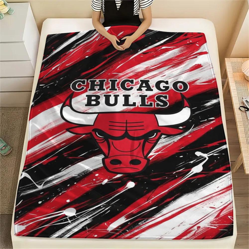 1Pc Chicago Bulls Print Flannel Blanket High Quality Warm Comfortable Cover for All Seasons Perfect for Gifts Home Decor