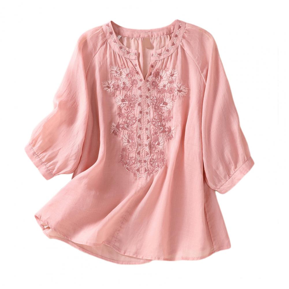Women Cotton Linen Flower Embroidery Shirt Women Three Quarter Sleeves V-Neck Casual Blouse Loose Solid Color Mother Blouse Women Top