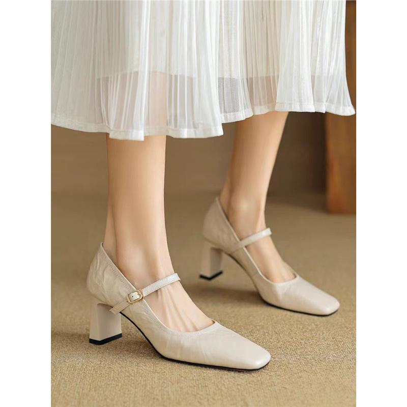 Soft Sheepskin High Heels For Women Black 2026 Spring French Retro Square Toe Thick Heel Shallow Mouth Women Single Shoes