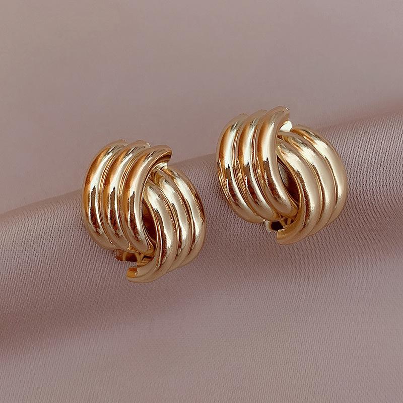 Korean Fashion Geometric Earrings for Women 2025 New In Europe and America Simple Stud Earring Temperament Minimalist Zircon