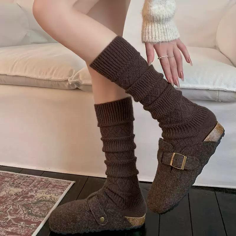Slimming Thickened Wool Pile Socks with Diamond-patterned Texture for Women, Long and Versatile Calf Socks, Solid Color School Style Long Leg Socks