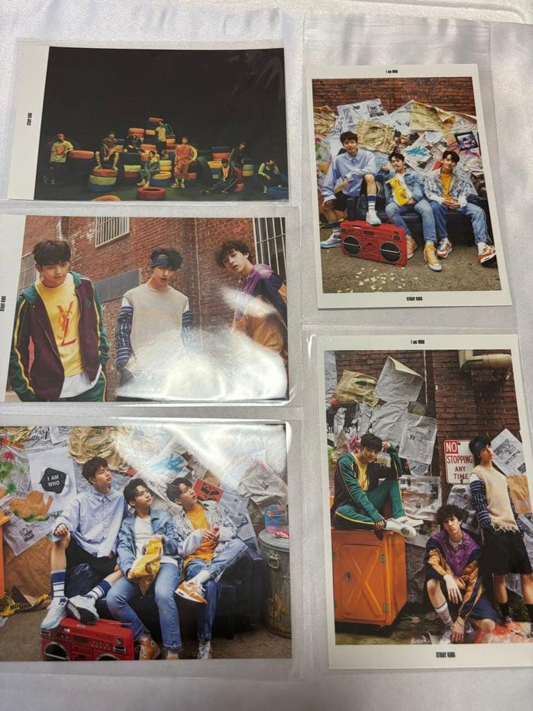 [USED] Stray Kids Iam Who Postcards (12 cards)