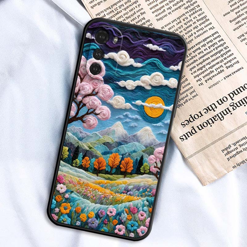 Creative Landscape Patterns For Motorola G85 Edge 50 G24 G35 G14 G04 40 G72 G34 G G54 G13 G32 5G Black Phone Case
