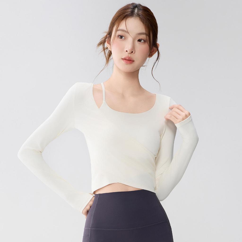 Women's Long-Sleeve Off-the-Shoulder Yoga Top with Built-in Bra - Slimming, Flattering Fit for Pilates and Fitness.