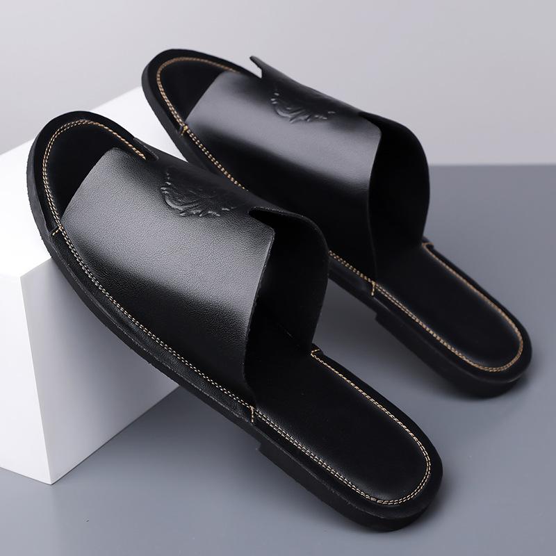 Summer New Outdoor Slippers Korean Version of Trendy Men's Sandals Non-slip One-word Drag Men's Beach Shoes Large Size