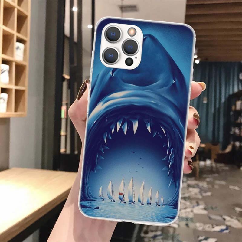 Ocean Monster Shark Swimming Soft Phone Case For iPhone 16 15 14 13 12 11 Pro Max X XR XS 7 Plus 8 + SE 2020 Pattern Customized
