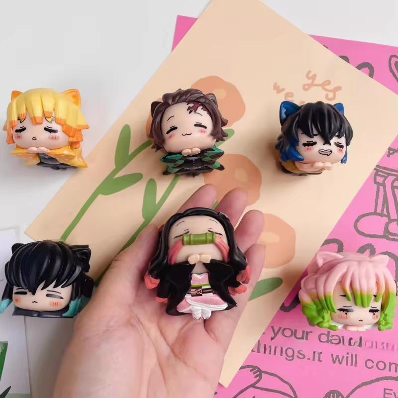 Demon Slayer Anime Figure Kimetsu No Yaiba Sculpture Muichirou Action Figurine Cat Nezuko Mitsuri Statue Decor Desk Accessories