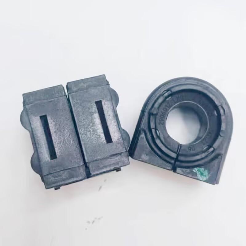 CHANGAN UNI-T Втулка стабилизатора Передняя и задняя втулка front 1pcs