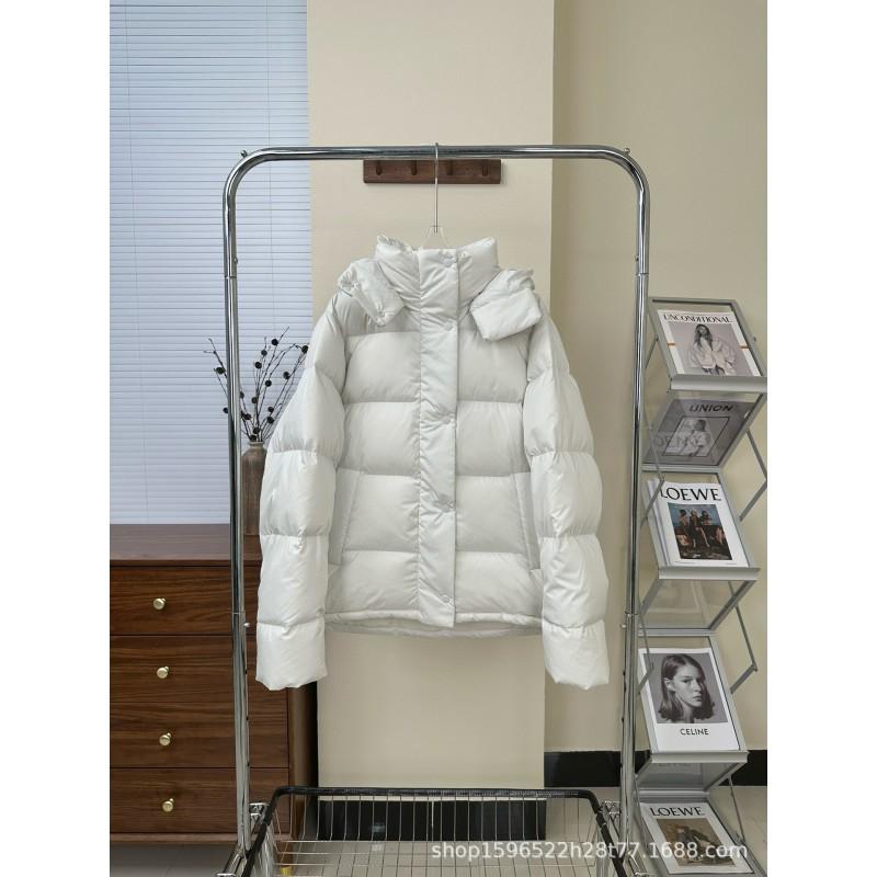 Womens Thick Hooded Puffer Jacket With Detachable Hood 80-85% Duck Down Fill Loose Fit Warm Winter Coat