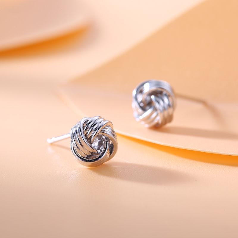 2025 Elegant Classic Twisted Stud Earrings for Students